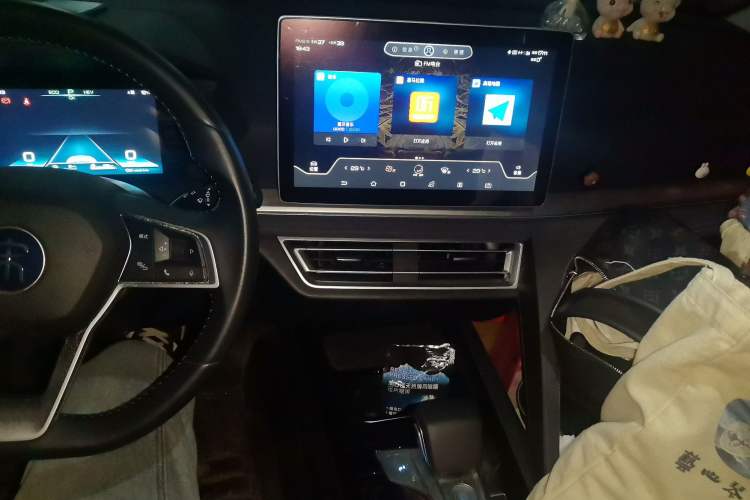 Used BYD Song Pro New Energy 2019 DM 1.5T Four-Wheel Drive Performance Edition Flagship Model Audio And AC Panel