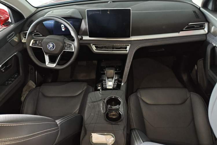 Used BYD Song Pro New Energy 2019 DM 1.5T Four-Wheel Drive Performance Edition Flagship Model Center Console