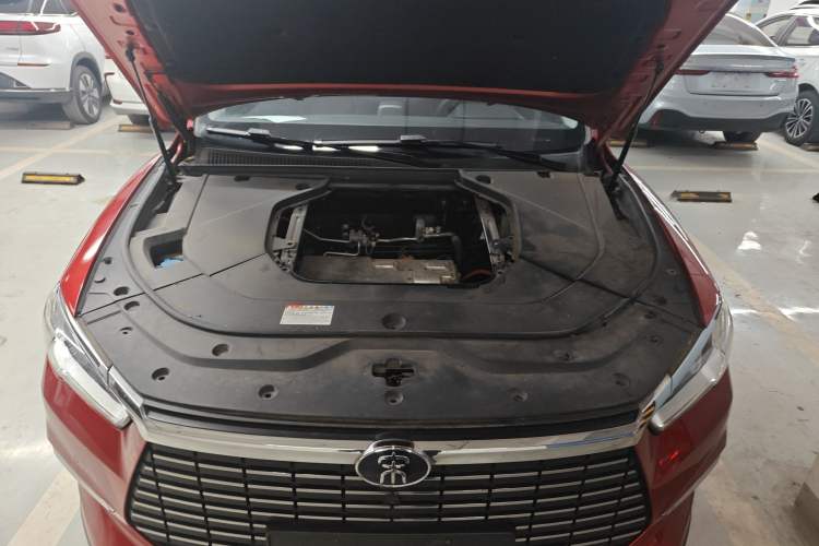Used BYD Song Pro New Energy 2019 EV High-Power Long-Range Flagship Model Engine Bay