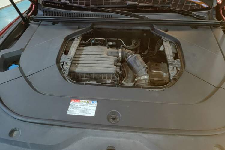 Used BYD Song Pro New Energy 2019 DM 1.5T Four-Wheel Drive Performance Edition Flagship Model Engine Bay