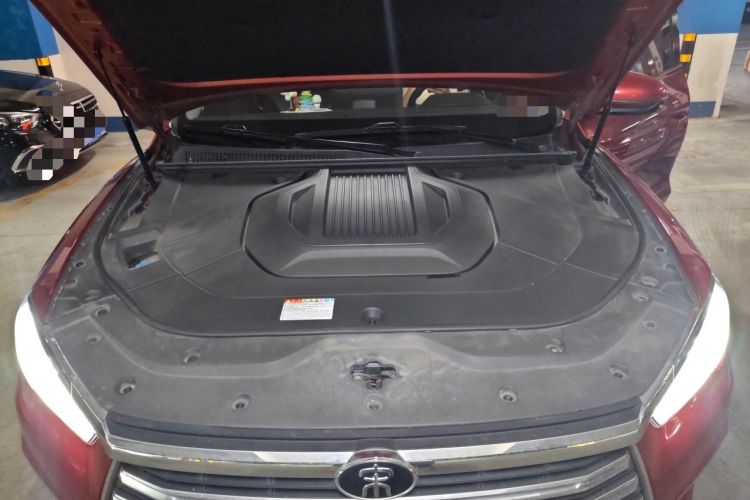 Used BYD Song Pro New Energy 2019 DM 1.5T Four-Wheel Drive Performance Edition Deluxe Model Engine Bay