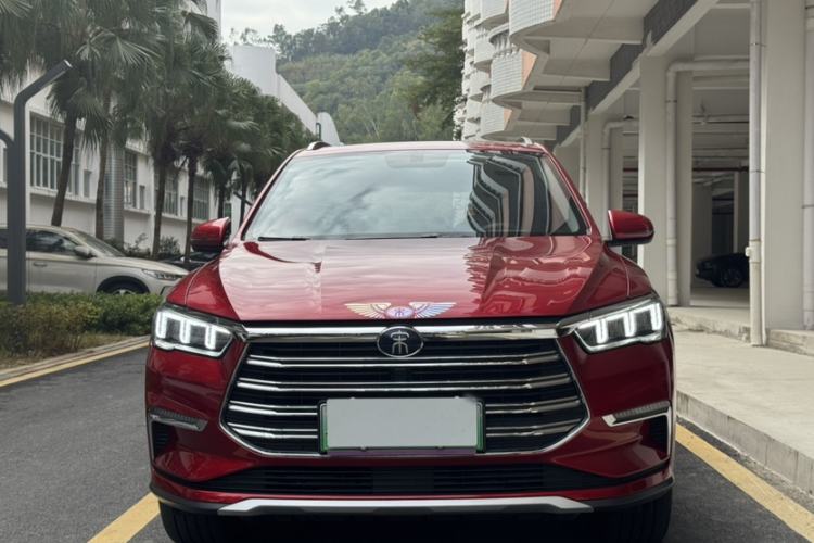 Used BYD Song Pro New Energy 2019 DM 1.5T Four-Wheel Drive Performance Edition Deluxe Model Exterior 1