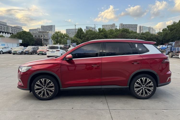 Used BYD Song Pro New Energy 2019 DM 1.5T Four-Wheel Drive Performance Edition Flagship Model Exterior 3