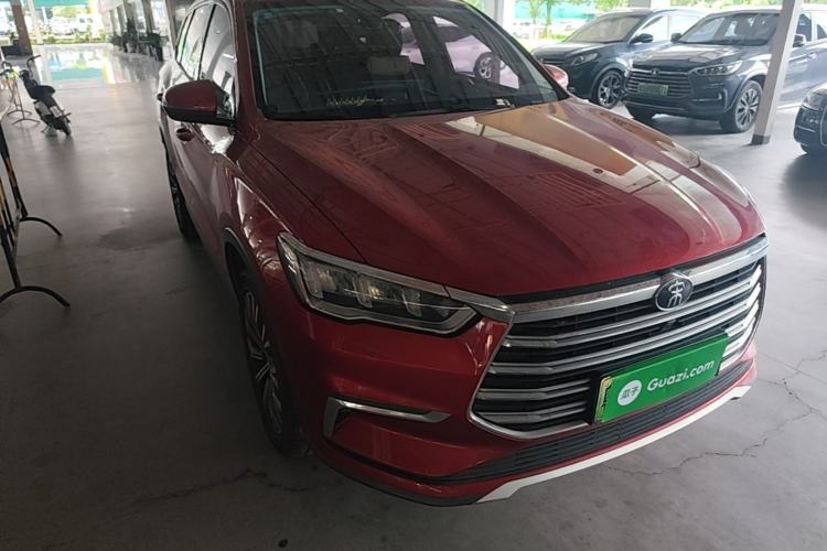 Used BYD Song Pro New Energy 2019 DM 1.5T Four-Wheel Drive Performance Edition Deluxe Model Front Right 45 Deg