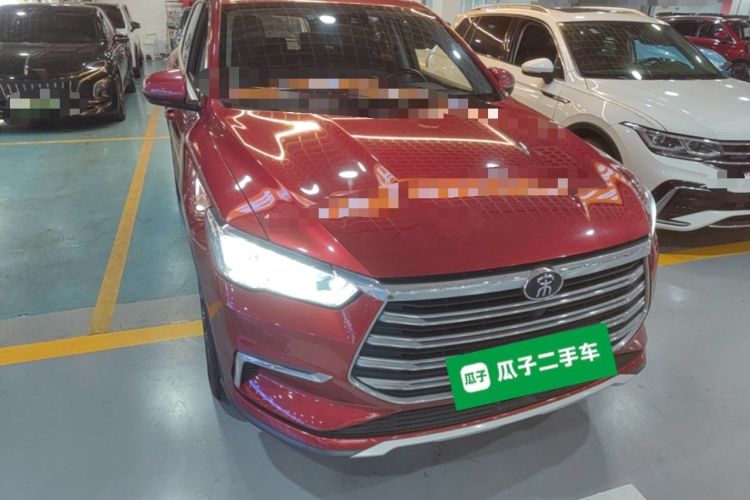 Used BYD Song Pro New Energy 2019 DM 1.5T Four-Wheel Drive Performance Edition Flagship Model Front Right 45 Deg