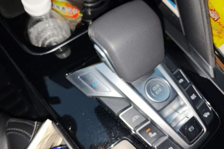 Used BYD Song Pro New Energy 2019 DM 1.5T Four-Wheel Drive Performance Edition Flagship Model Gear Lever