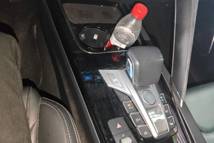 Used BYD Song Pro New Energy 2019 DM 1.5T Four-Wheel Drive Performance Edition Deluxe Model Gear Lever