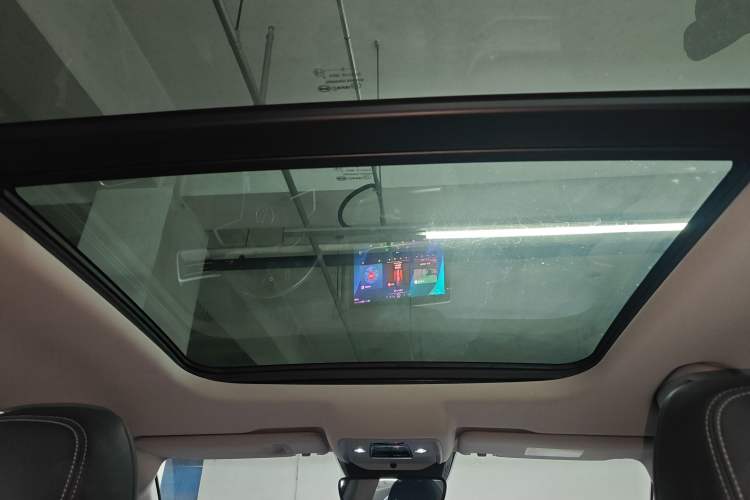 Used BYD Song Pro New Energy 2019 EV High-Power Long-Range Flagship Model Headliner