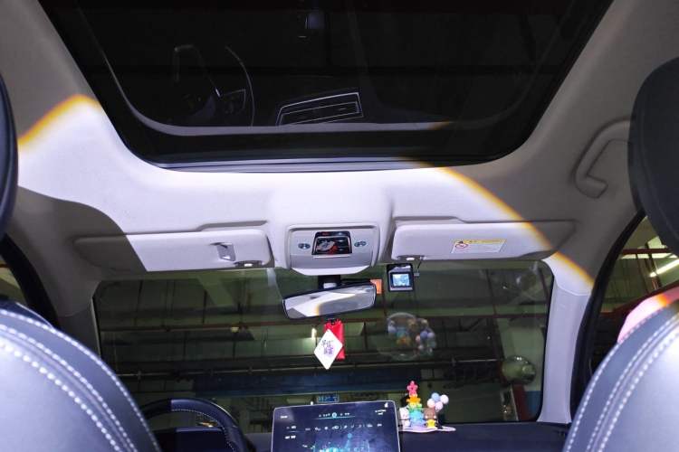 Used BYD Song Pro New Energy 2019 DM 1.5T Four-Wheel Drive Performance Edition Deluxe Model Headliner