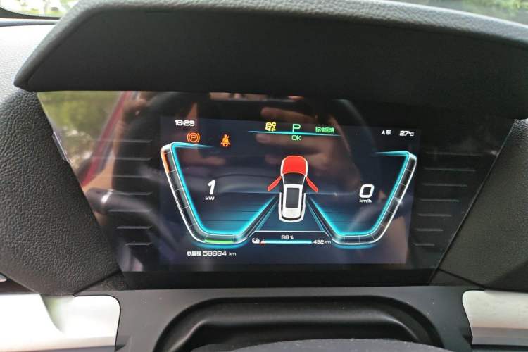 Used BYD Song Pro New Energy 2019 EV High-Power Long-Range Flagship Model Instrument Cluster