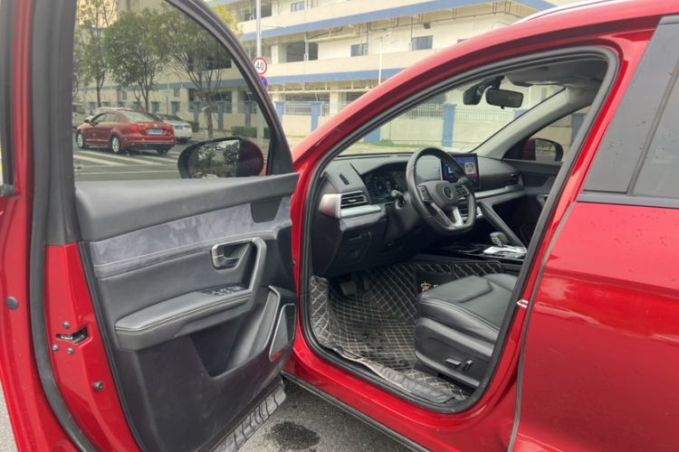 Used BYD Song Pro New Energy 2019 DM 1.5T Four-Wheel Drive Performance Edition Deluxe Model Interior 3