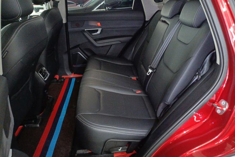 Used BYD Song Pro New Energy 2019 DM 1.5T Four-Wheel Drive Performance Edition Deluxe Model Interior 4
