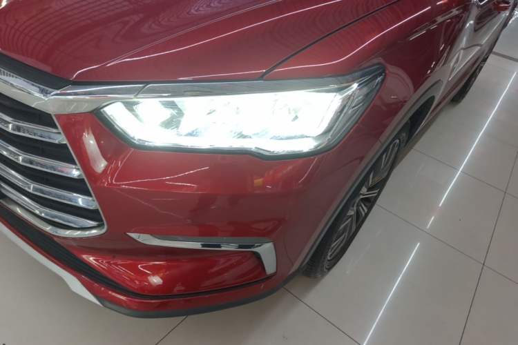 Used BYD Song Pro New Energy 2019 DM 1.5T Four-Wheel Drive Performance Edition Flagship Model Left Front Headlight