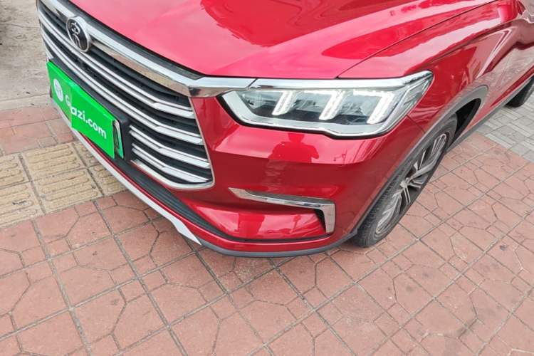 Used BYD Song Pro New Energy 2019 DM 1.5T Four-Wheel Drive Performance Edition Flagship Model Left Front Headlight