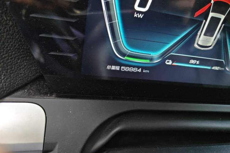 Used BYD Song Pro New Energy 2019 EV High-Power Long-Range Flagship Model Odometer Close Up
