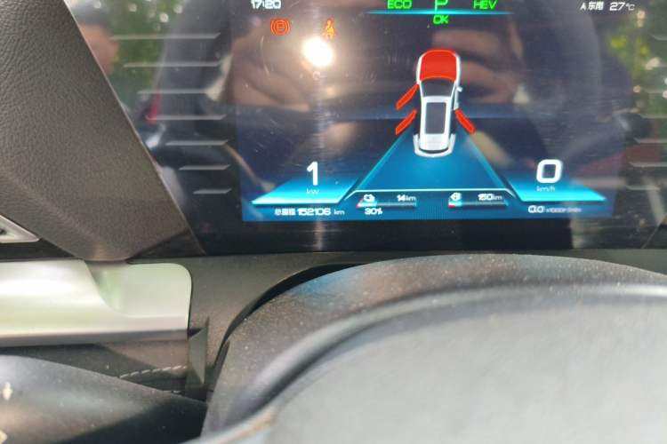 Used BYD Song Pro New Energy 2019 DM 1.5T Four-Wheel Drive Performance Edition Deluxe Model Odometer Close Up