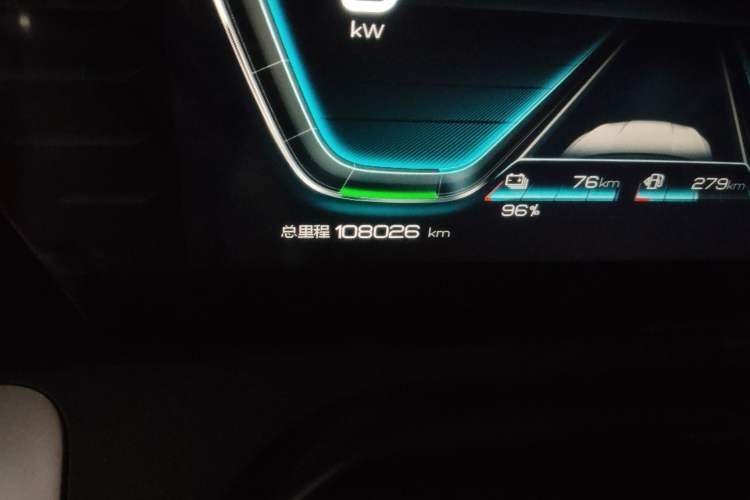 Used BYD Song Pro New Energy 2019 DM 1.5T Four-Wheel Drive Performance Edition Flagship Model Odometer Close Up