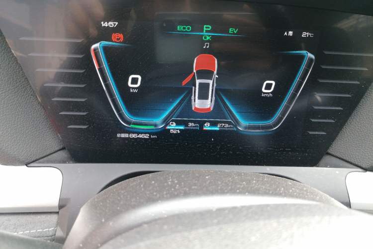 Used BYD Song Pro New Energy 2019 DM 1.5T Four-Wheel Drive Performance Edition Deluxe Model Odometer Close Up