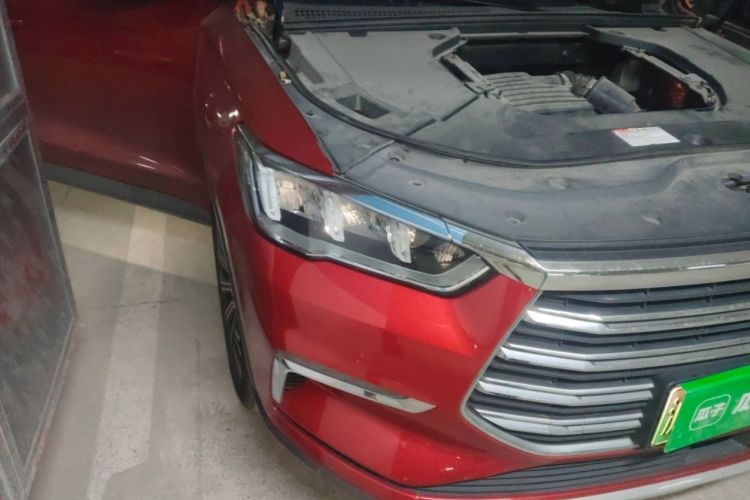 Used BYD Song Pro New Energy 2019 DM 1.5T Four-Wheel Drive Performance Edition Flagship Model Right Front Headlight