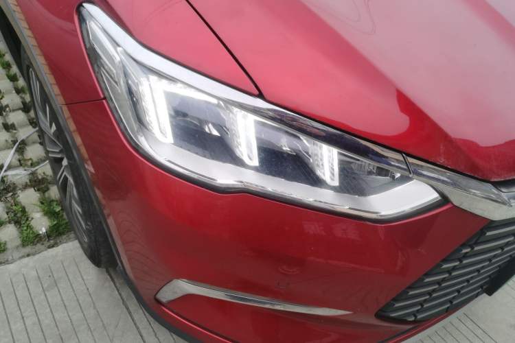 Used BYD Song Pro New Energy 2019 EV High-Power Deluxe Model Right Front Headlight