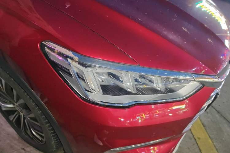 Used BYD Song Pro New Energy 2019 DM 1.5T Four-Wheel Drive Performance Edition Flagship Model Right Front Headlight