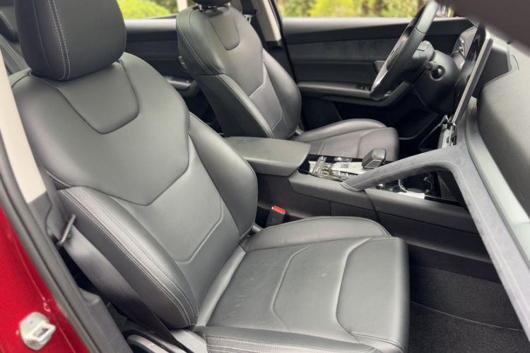 Used BYD Song Pro New Energy 2019 DM 1.5T Four-Wheel Drive Performance Edition Deluxe Model Right Front Seat