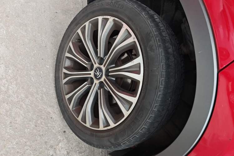 Used BYD Song Pro New Energy 2019 DM 1.5T Four-Wheel Drive Performance Edition Flagship Model Right Rear Wheel Hub