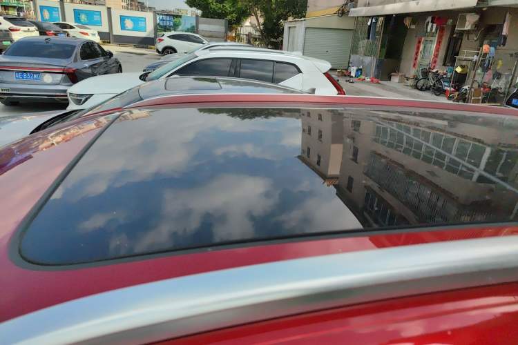 Used BYD Song Pro New Energy 2019 DM 1.5T Four-Wheel Drive Performance Edition Deluxe Model Roof