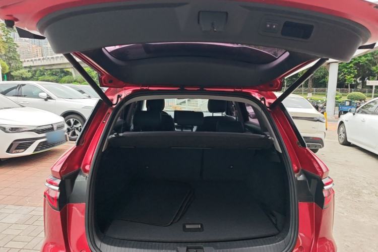 Used BYD Song Pro New Energy 2019 DM 1.5T Four-Wheel Drive Performance Edition Flagship Model Trunk