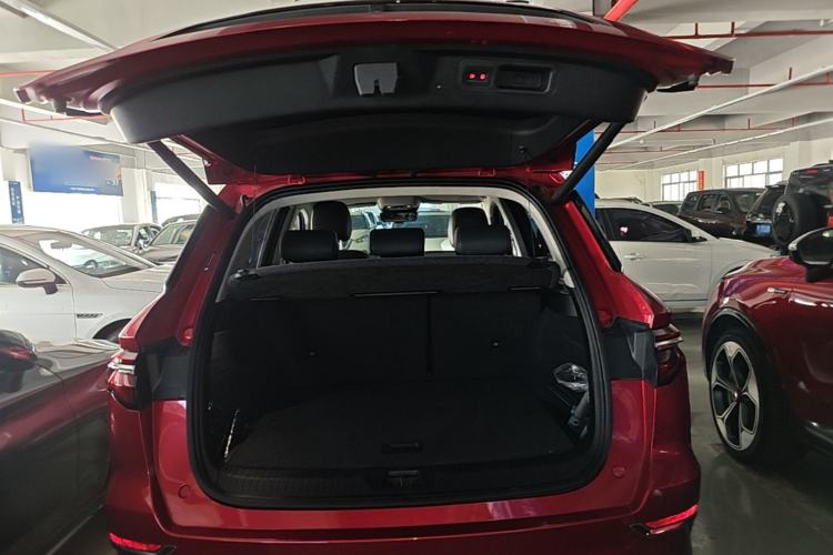 Used BYD Song Pro New Energy 2019 DM 1.5T Four-Wheel Drive Performance Edition Flagship Model Trunk