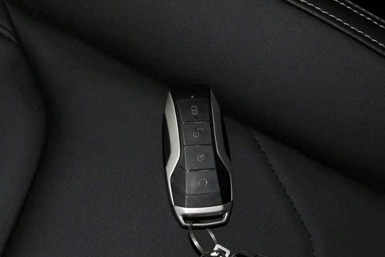 Used BYD Song Pro New Energy 2019 DM 1.5T Four-Wheel Drive Performance Edition Deluxe Model Vehicle Key