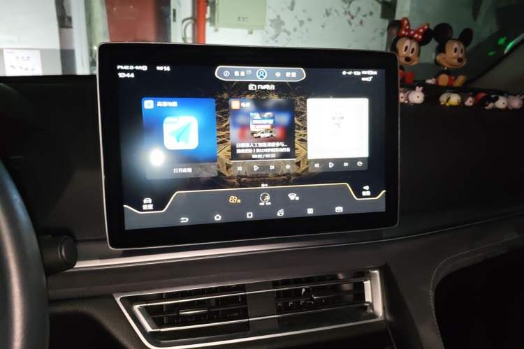 Used BYD Song Pro New Energy 2019 DM 1.5T Four-Wheel Drive Performance Edition Flagship Model Audio And AC Panel