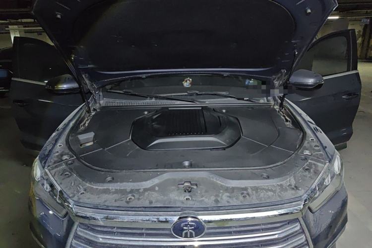 Used BYD Song Pro New Energy 2019 DM 1.5T Four-Wheel Drive Performance Edition Flagship Model Engine Bay