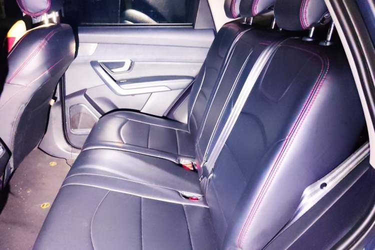 Used BYD Song Pro New Energy 2019 DM 1.5T Four-Wheel Drive Performance Edition Flagship Model Left Rear Seat