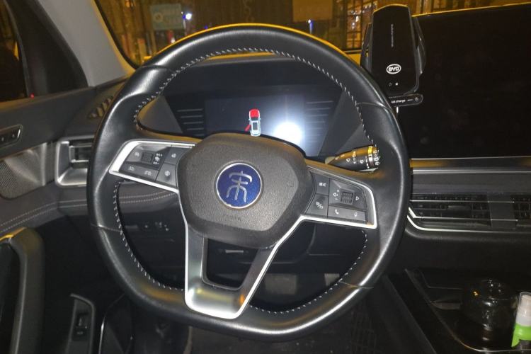 Used BYD Song Pro New Energy 2019 DM 1.5T Four-Wheel Drive Performance Edition Flagship Model Steering Wheel