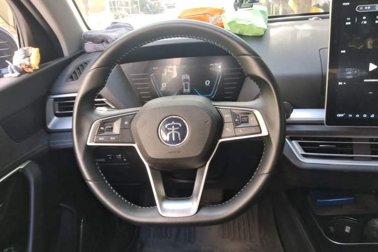 Used BYD Song Pro New Energy 2019 DM 1.5T Four-Wheel Drive Performance Edition Deluxe Model Steering Wheel