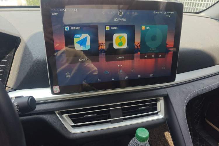 Used BYD Song Pro New Energy 2019 EV High-Power Long-Range Flagship Model Audio And AC Panel