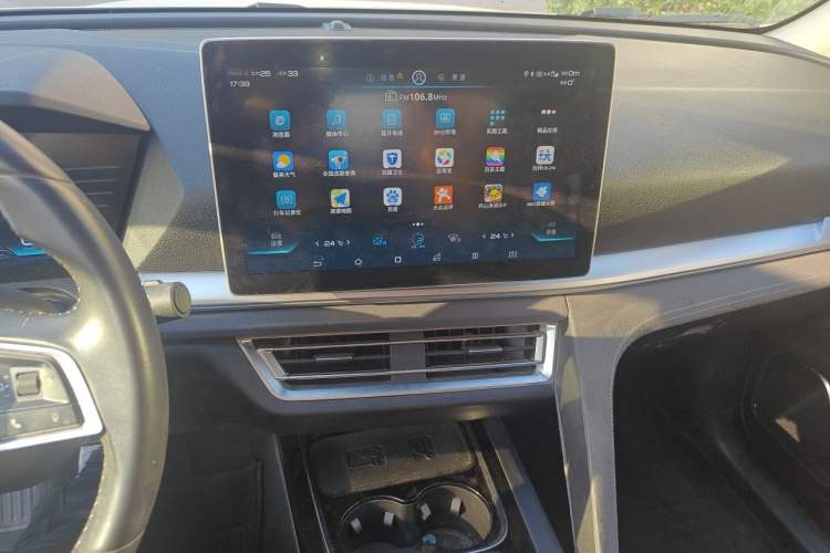 Used BYD Song Pro New Energy 2019 DM 1.5T Four-Wheel Drive Performance Edition Flagship Model Audio And AC Panel