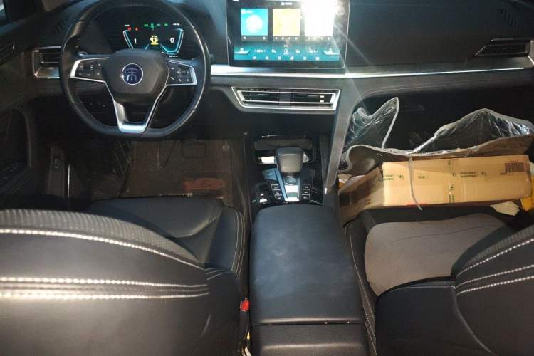 Used BYD Song Pro New Energy 2019 DM 1.5T Four-Wheel Drive Performance Edition Flagship Model Audio And AC Panel