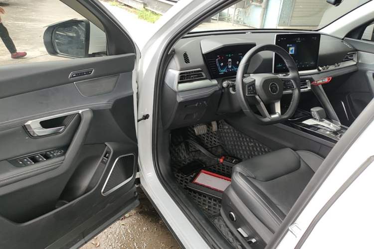 Used BYD Song Pro New Energy 2019 DM 1.5T Four-Wheel Drive Performance Edition Flagship Model Driver Seat