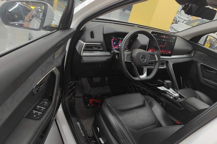 Used BYD Song Pro New Energy 2019 DM 1.5T Four-Wheel Drive Performance Edition Flagship Model Driver Seat