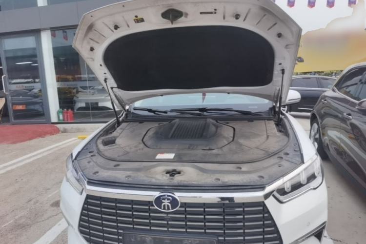 Used BYD Song Pro New Energy 2019 EV High-Power Long-Range Flagship Model Engine Bay