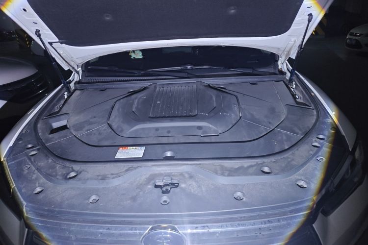 Used BYD Song Pro New Energy 2019 DM 1.5T Four-Wheel Drive Performance Edition Flagship Model Engine Bay