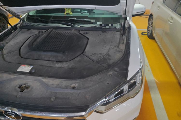 Used BYD Song Pro New Energy 2019 DM 1.5T Four-Wheel Drive Performance Edition Deluxe Model Engine Bay Left