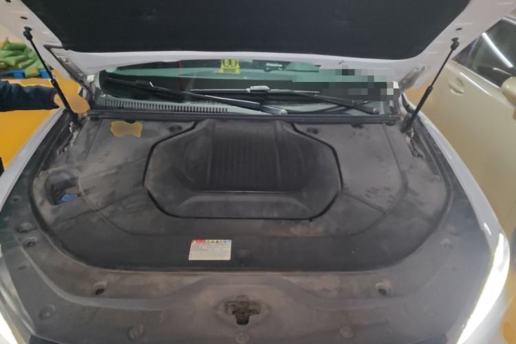 Used BYD Song Pro New Energy 2019 DM 1.5T Four-Wheel Drive Performance Edition Deluxe Model Engine Bay