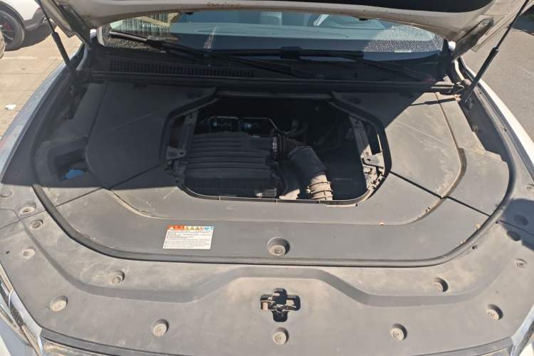 Used BYD Song Pro New Energy 2019 DM 1.5T Four-Wheel Drive Performance Edition Flagship Model Engine Bay
