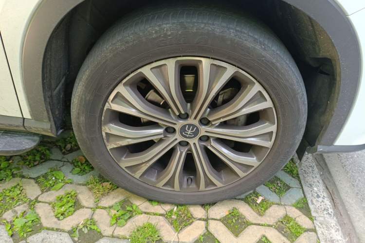 Used BYD Song Pro New Energy 2019 DM 1.5T Four-Wheel Drive Performance Edition Deluxe Model Exterior 1