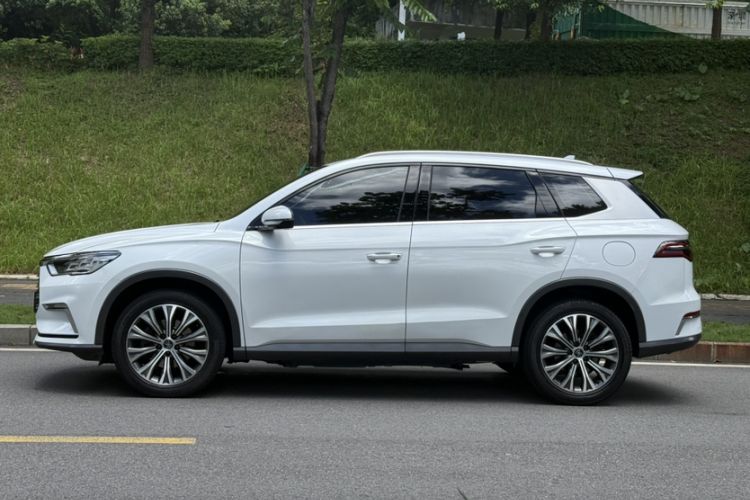 Used BYD Song Pro New Energy 2019 DM 1.5T Four-Wheel Drive Performance Edition Deluxe Model Exterior 2