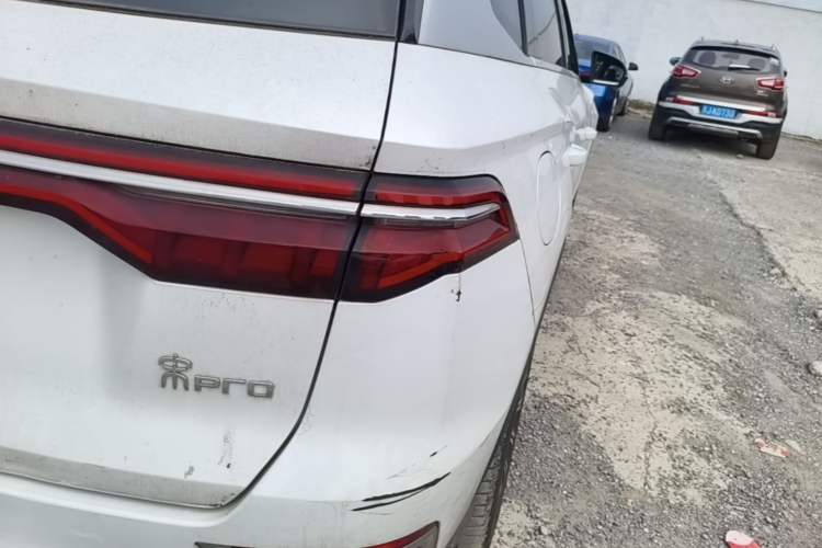 Used BYD Song Pro New Energy 2019 DM 1.5T Four-Wheel Drive Performance Edition Flagship Model Exterior 3