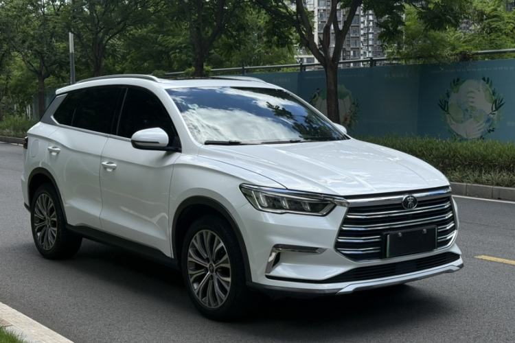 Used BYD Song Pro New Energy 2019 DM 1.5T Four-Wheel Drive Performance Edition Deluxe Model Exterior 3